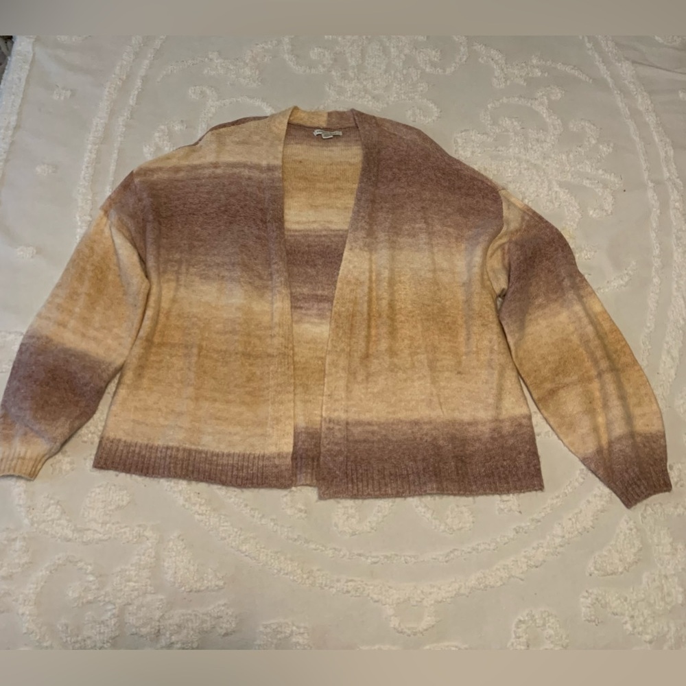 AE sweater cardigan